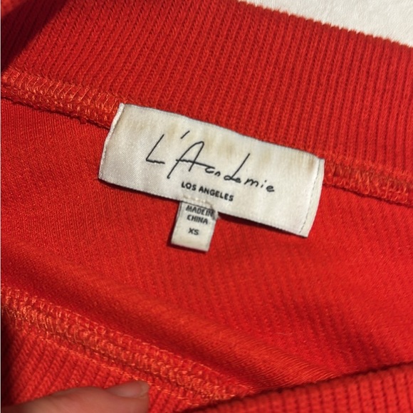 Off the shoulder sweater - Picture 2 of 3